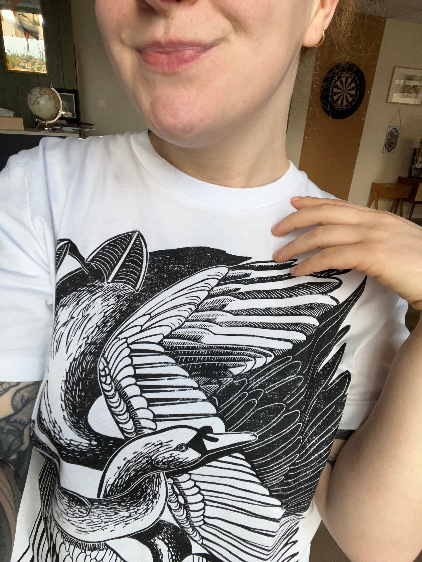 The Swans - Unisex Organic Shirt