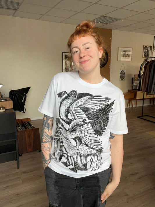 The Swans - Unisex Organic Shirt